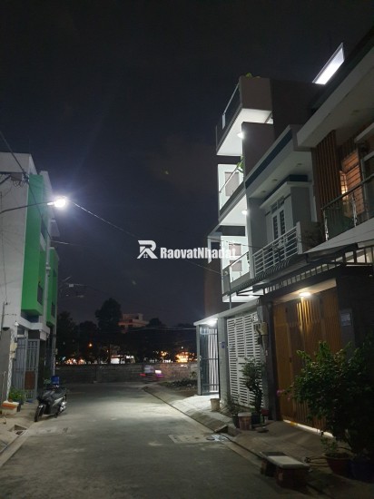 Bán nhà mới đường số 8 Linh Xuân Thủ Đức ,LH 0909428959.